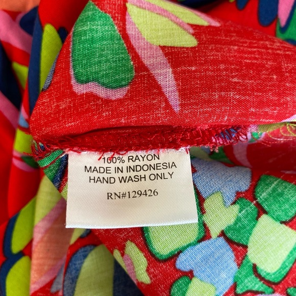 Escapada Living Tasseled Tropical top - Picture 9 of 11